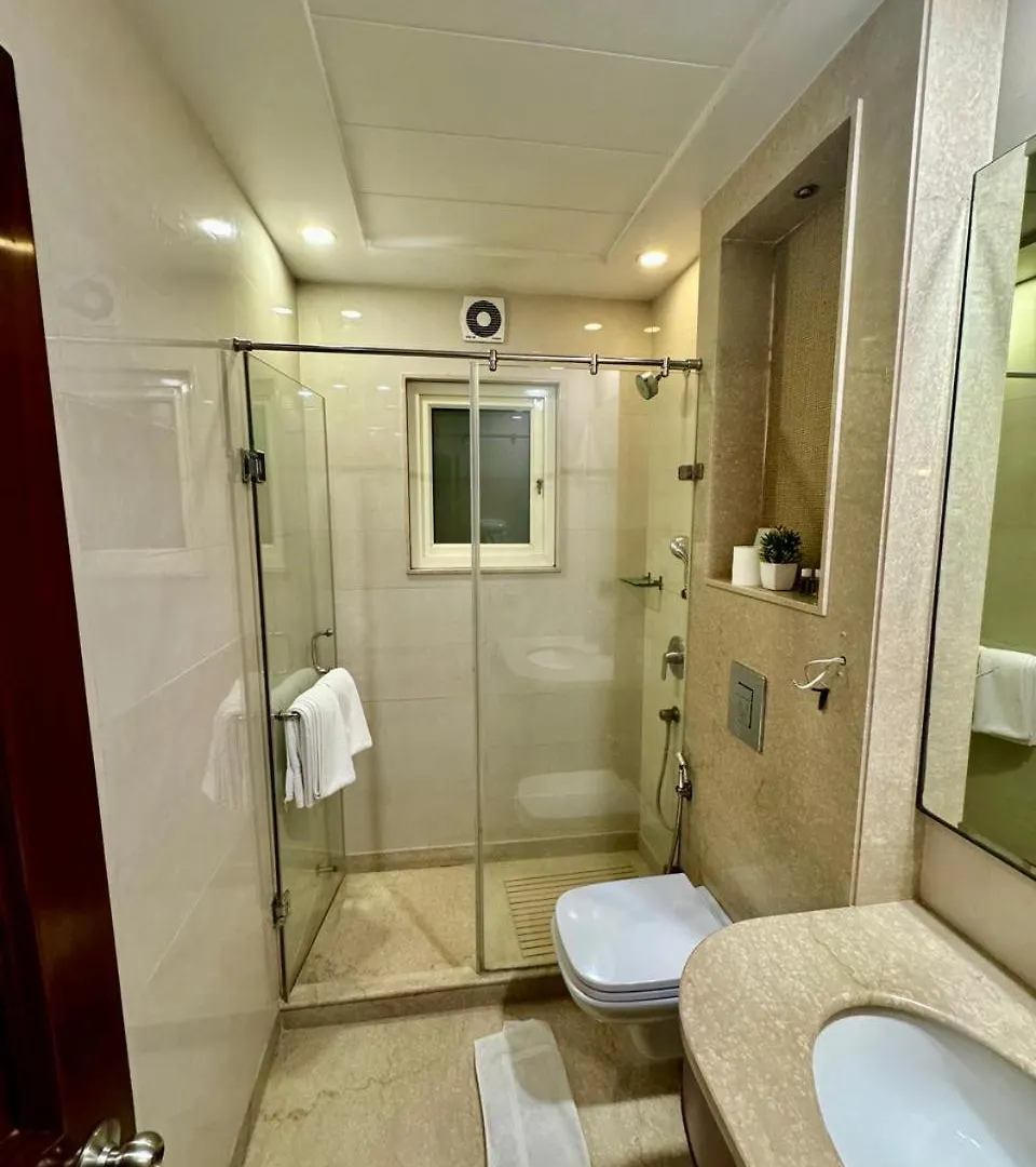 Hotel Florence Inn, Karol Bagh, New Delhi, 2 Min From Metro