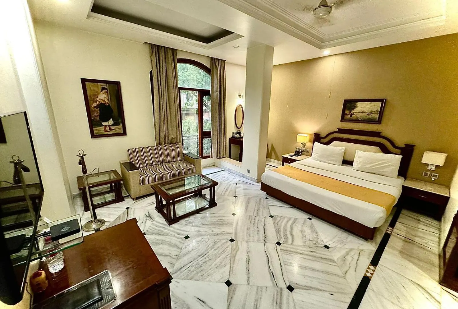 Hotel Florence Inn, Karol Bagh, New Delhi, 2 Min From Metro 4*, Delhi (National Capital Territory of India) India